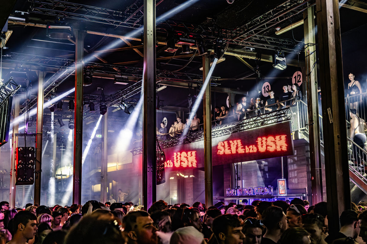 Loading... just a sec